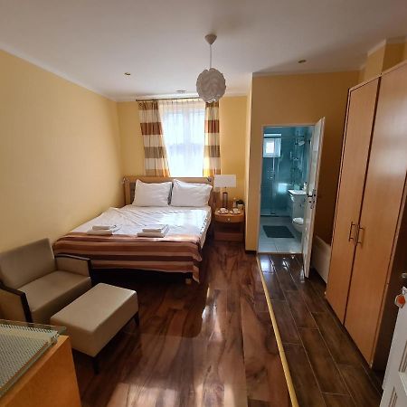 Jagiellonska 3 Aparthotel - Duze Przestronne Pokoje, Centrum Miasta, Szybkie Wifi Катовіце Екстер'єр фото
